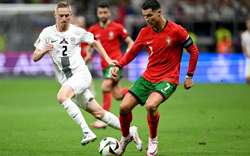 Hai trận quyết đấu “cân sức, cân tài”