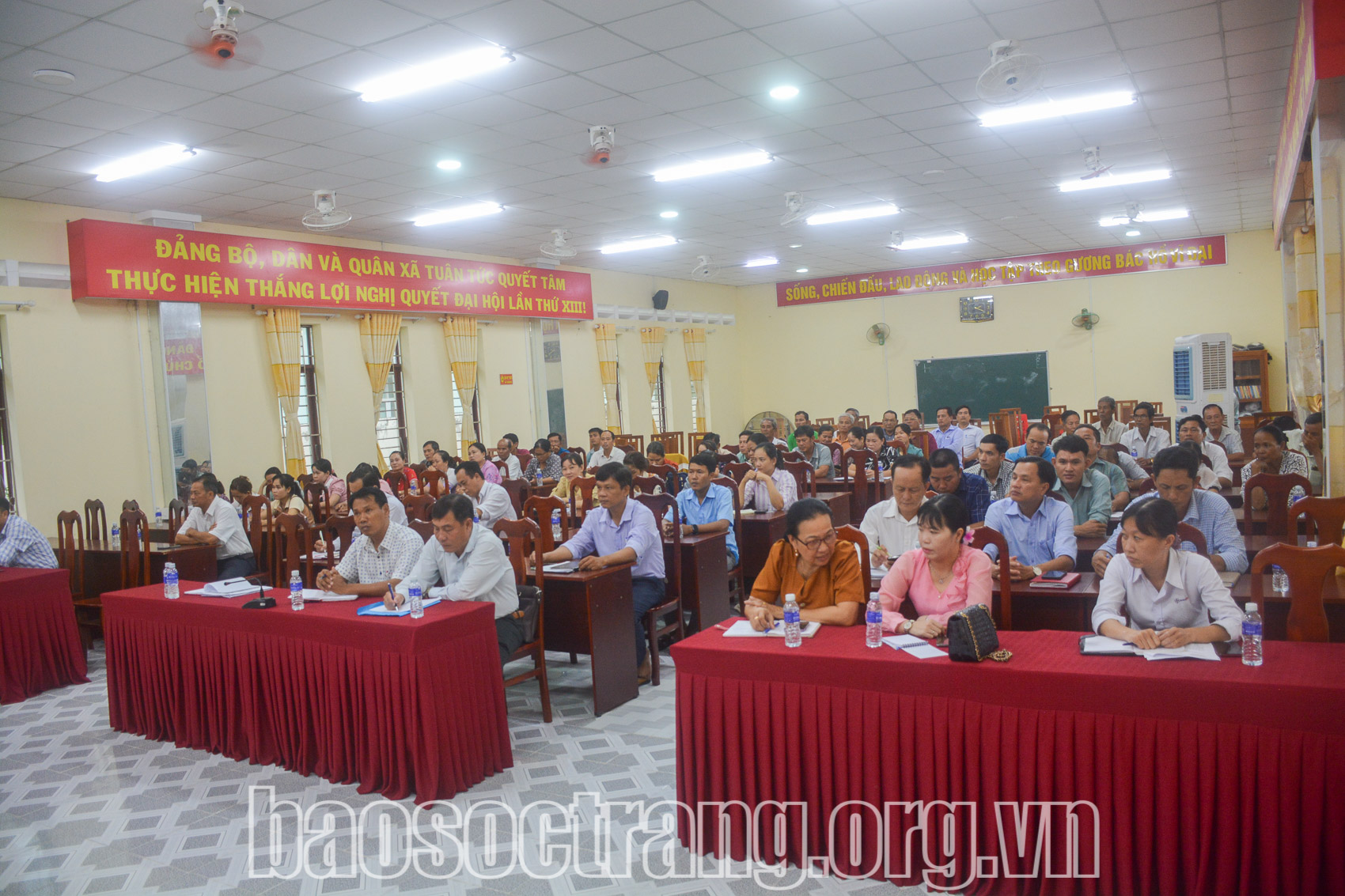 Đại biểu HĐND các cấp tiếp xúc cử tri xã Tuân Tức