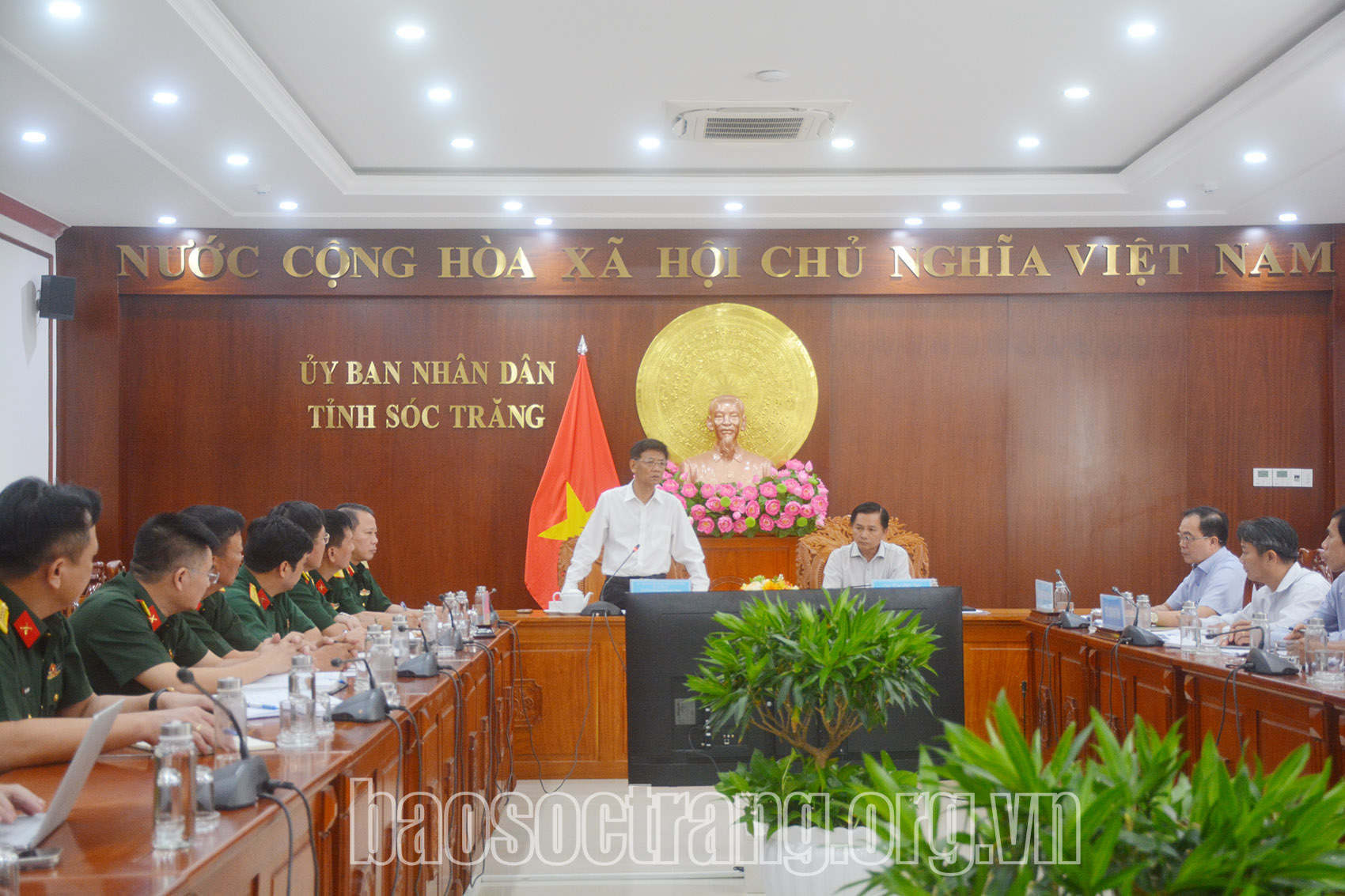 Tháo gỡ khó khăn về nguồn vật liệu phục vụ thi công