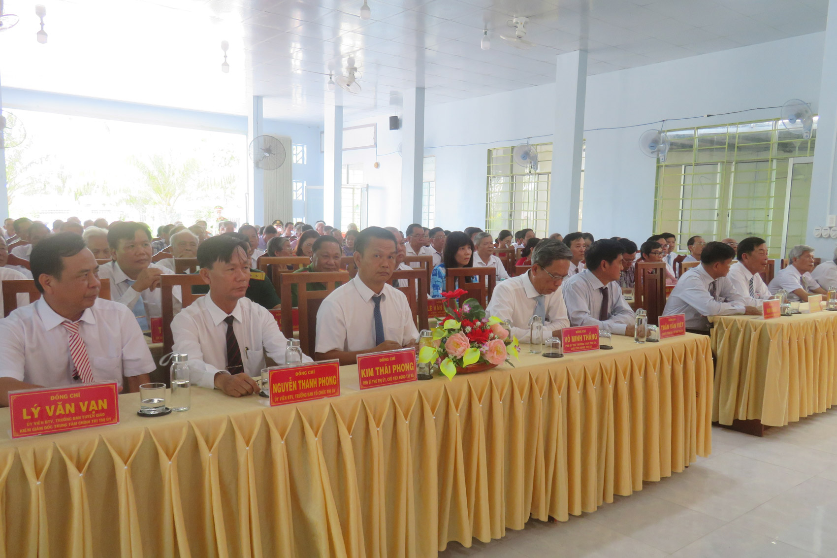 Họp mặt kỷ niệm 49 năm ngày Giải phóng miền Nam, thống nhất đất nước