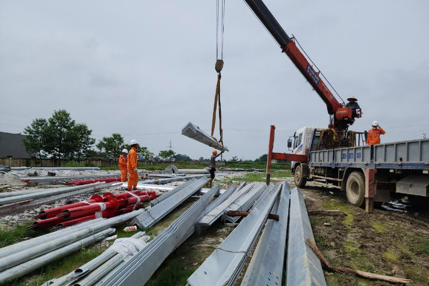 Những lá thư “tình nguyện” tham gia lực lượng xung kích cho công trường đường dây 500kV Quảng Trạch - Phố Nối