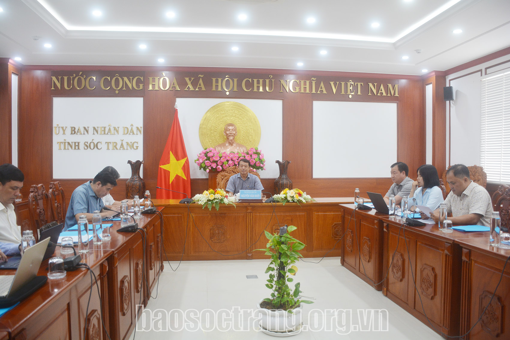 Khẩn trương tổng hợp ý kiến về thành lập bệnh viện mắt