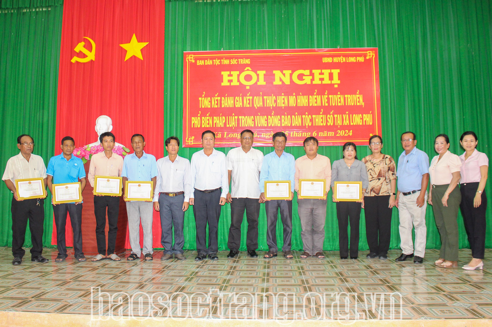 Đạt được kết quả bước đầu từ mô hình điểm về tuyên truyền, phổ biến pháp luật trong đồng bào dân tộc thiểu số tại xã Long Phú