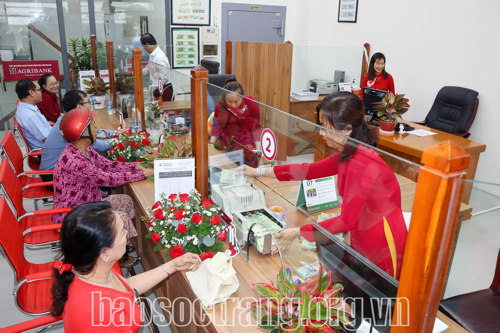 Khai trương trụ sở làm việc Agribank Phòng Giao dịch Khánh Hưng