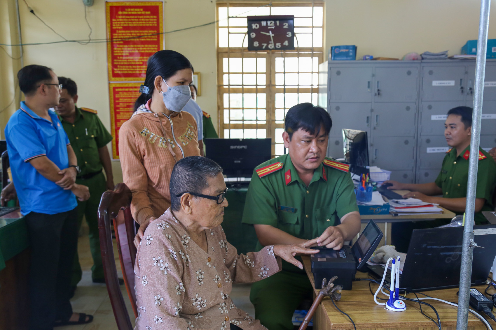 Tạm dừng thu nhận hồ sơ cấp căn cước công dân từ ngày 25/6/2024