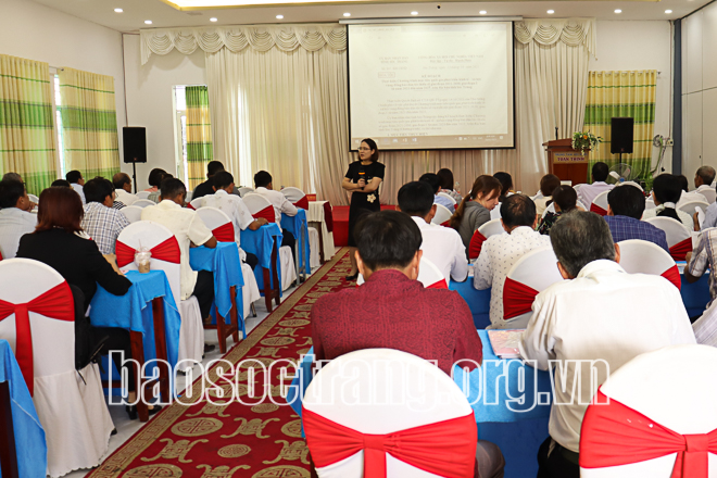 Tập huấn nâng cao năng lực cho cán bộ cơ sở về triển khai chương trình mục tiêu quốc gia