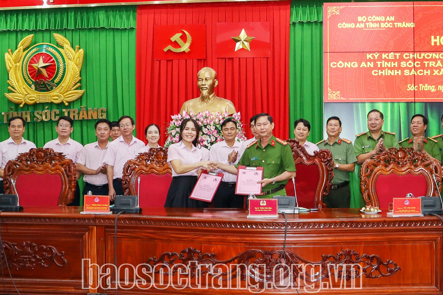 Ký quy chế phối hợp thực hiện tín dụng đối với người chấp hành xong án phạt tù trên địa bàn tỉnh Sóc Trăng