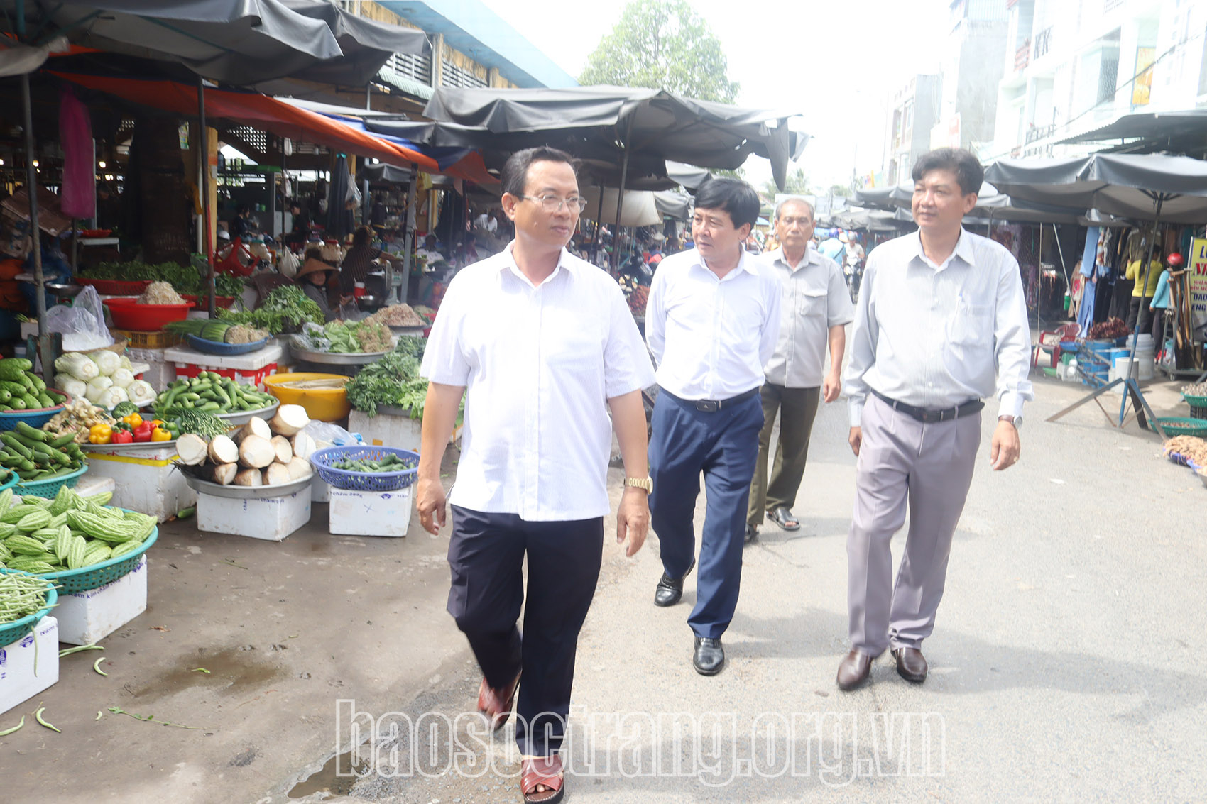 Khảo sát công tác quản lý và phát triển chợ trên địa bàn huyện Kế Sách