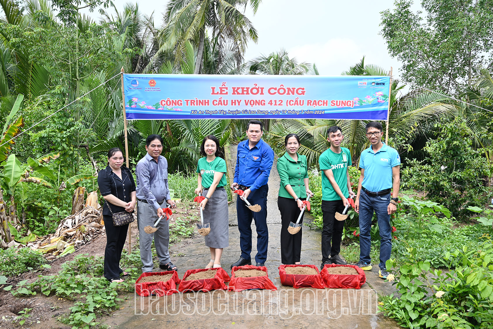 Khởi công 3 công trình cầu giao thông